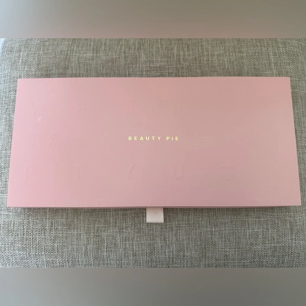 NWT Beauty Pie Rose Quartz Pink Stone Spa Eye Mask